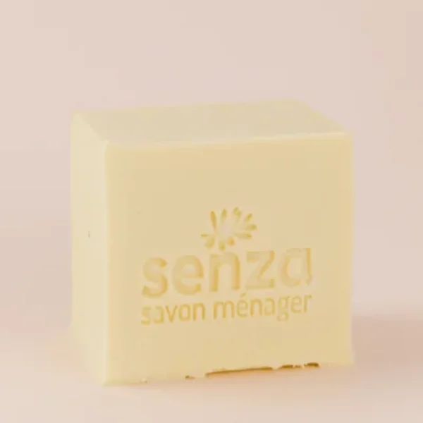 Lessive solide menager détachant